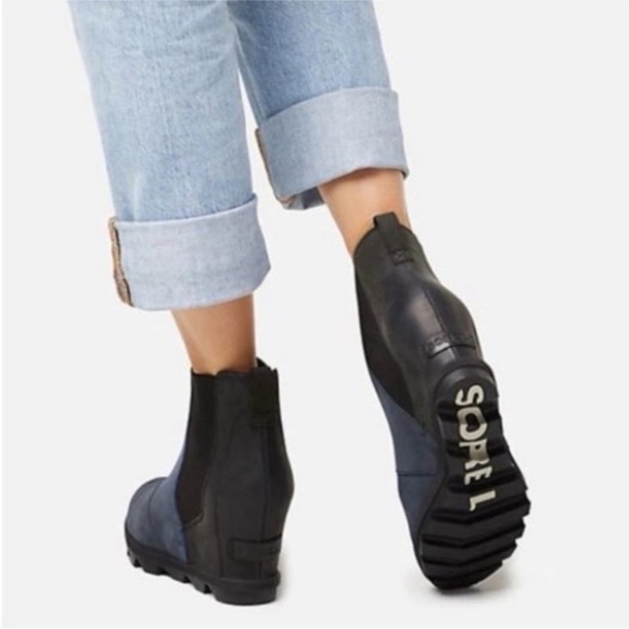 Sorel Joan Of Arctic II Black Wedge Bootie Boot Size 10.5 - Picture 9 of 10